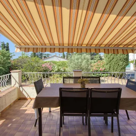 Spacious House On The Cote D'azur Hotel 3*